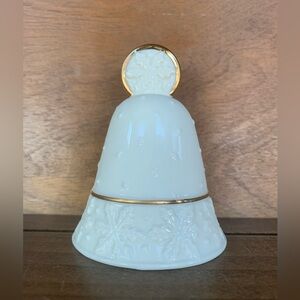 Vintage Lenox China Snowflake Bell Cream w Gold Trim New in Box